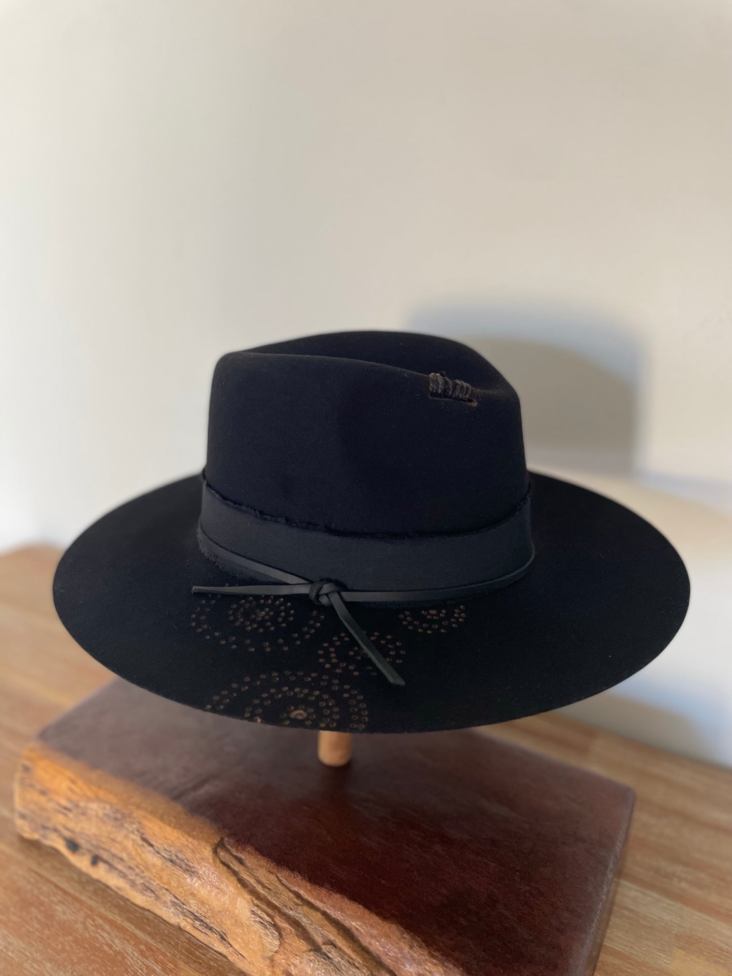 Black Fedora- Gathering